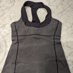 Lululemon Women's Racerback scoop neck tank size 8 Grey.
